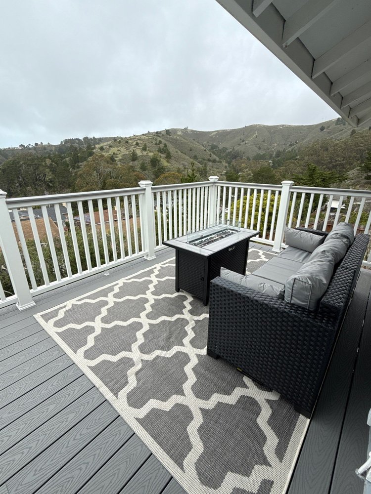 Hillside Multi-Level in Interbay